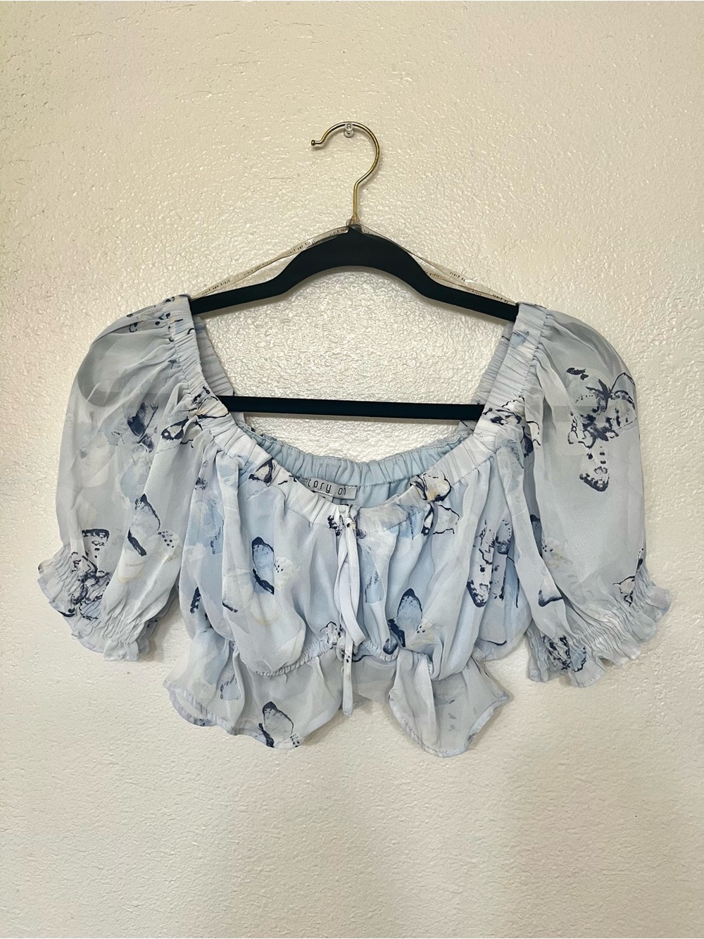Light Blue Floral Puff-Sleeve Crop Top